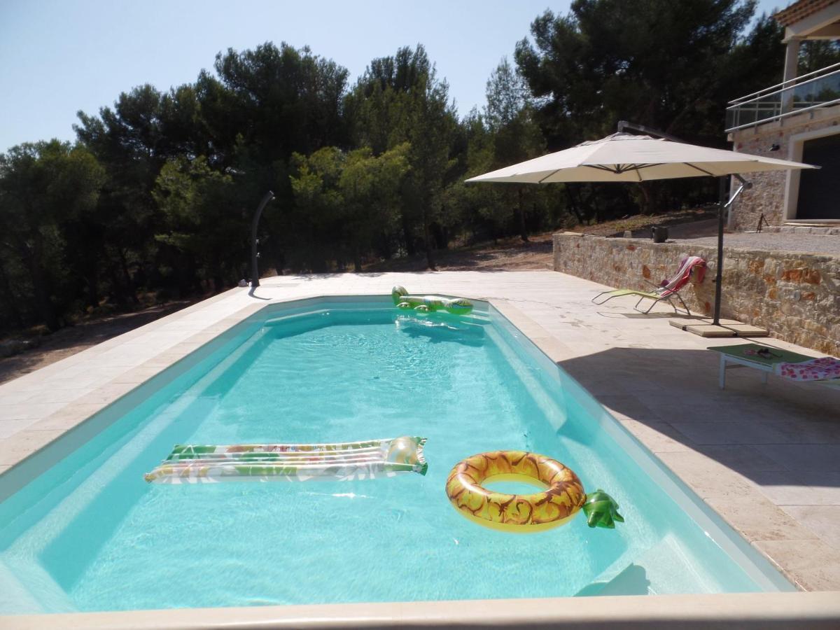 Le Sept Charmant Studio Aux Portes Des Calanques Cassis Bagian luar foto