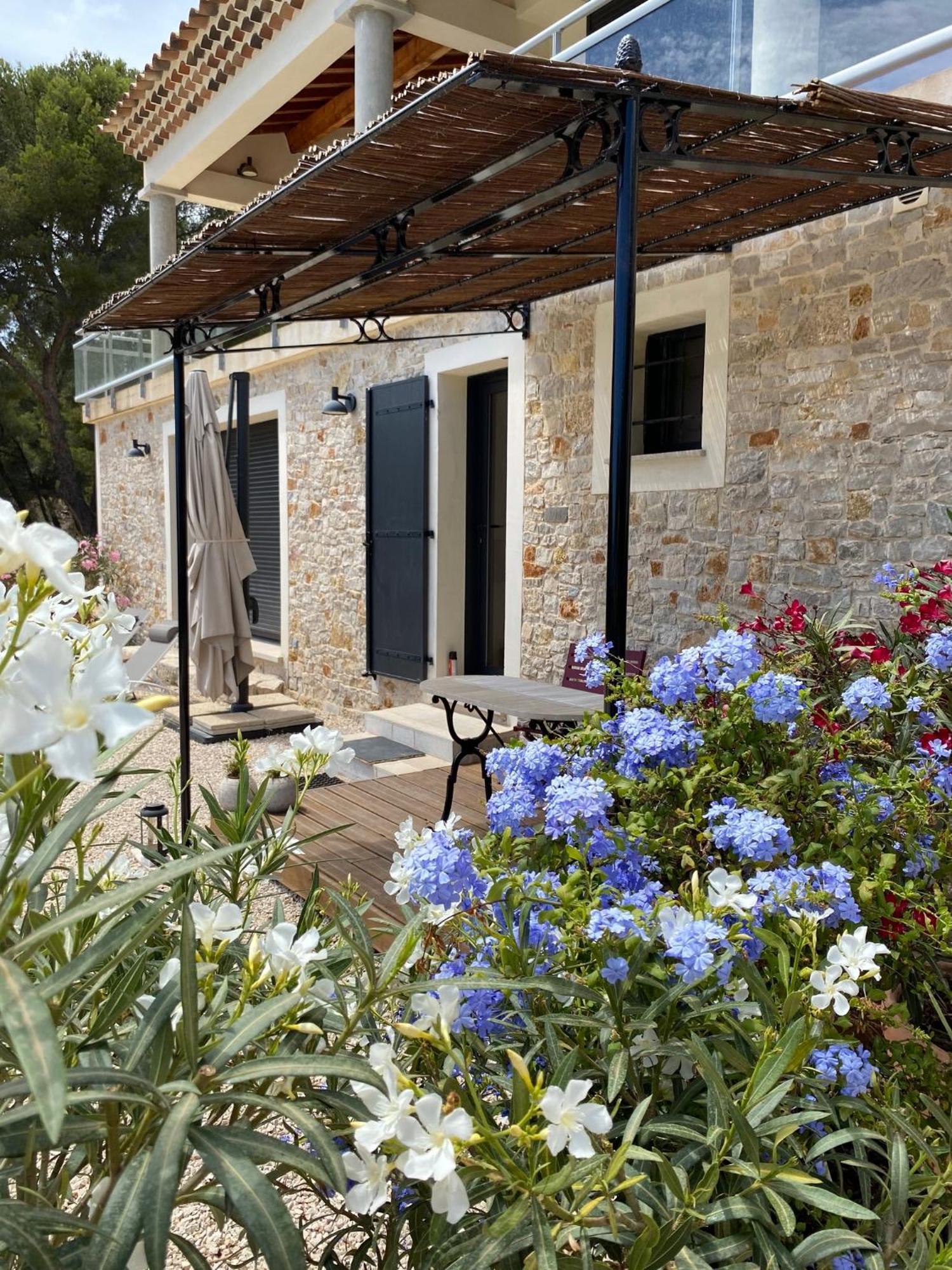 Le Sept Charmant Studio Aux Portes Des Calanques Cassis Bagian luar foto